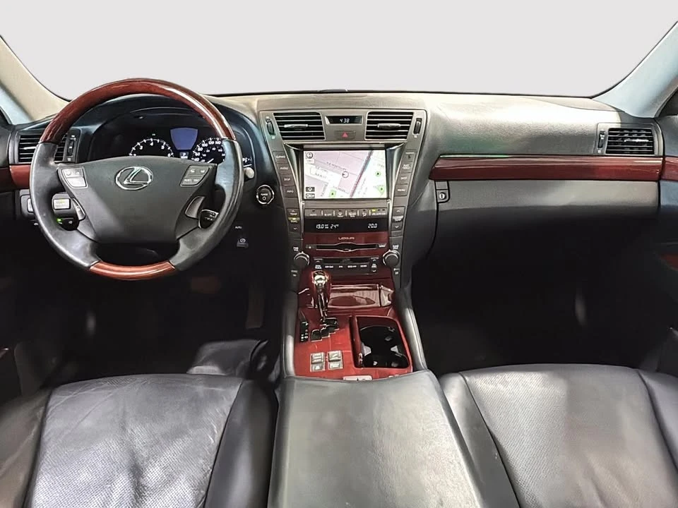 2009 Lexus LS 4th Gen - Image 5 of 20