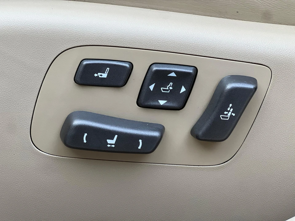 2009 Lexus LS 4th Gen - Image 31 of 31