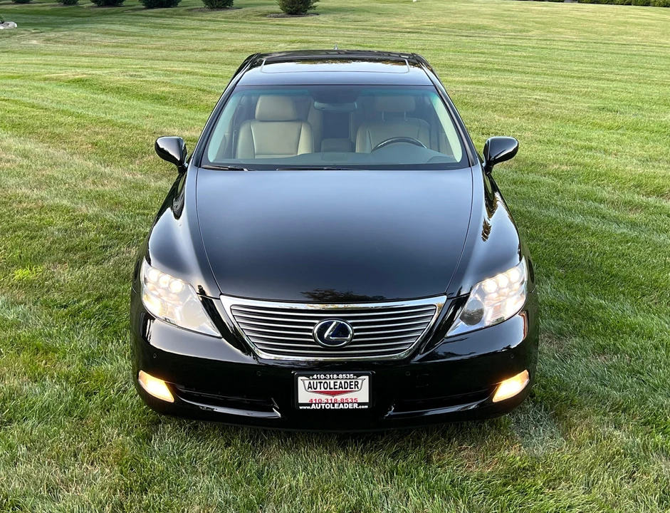 2009 Lexus LS 4th Gen - Image 6 of 31
