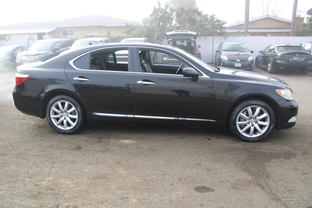2009 Lexus LS 4th Gen - Image 7 of 21