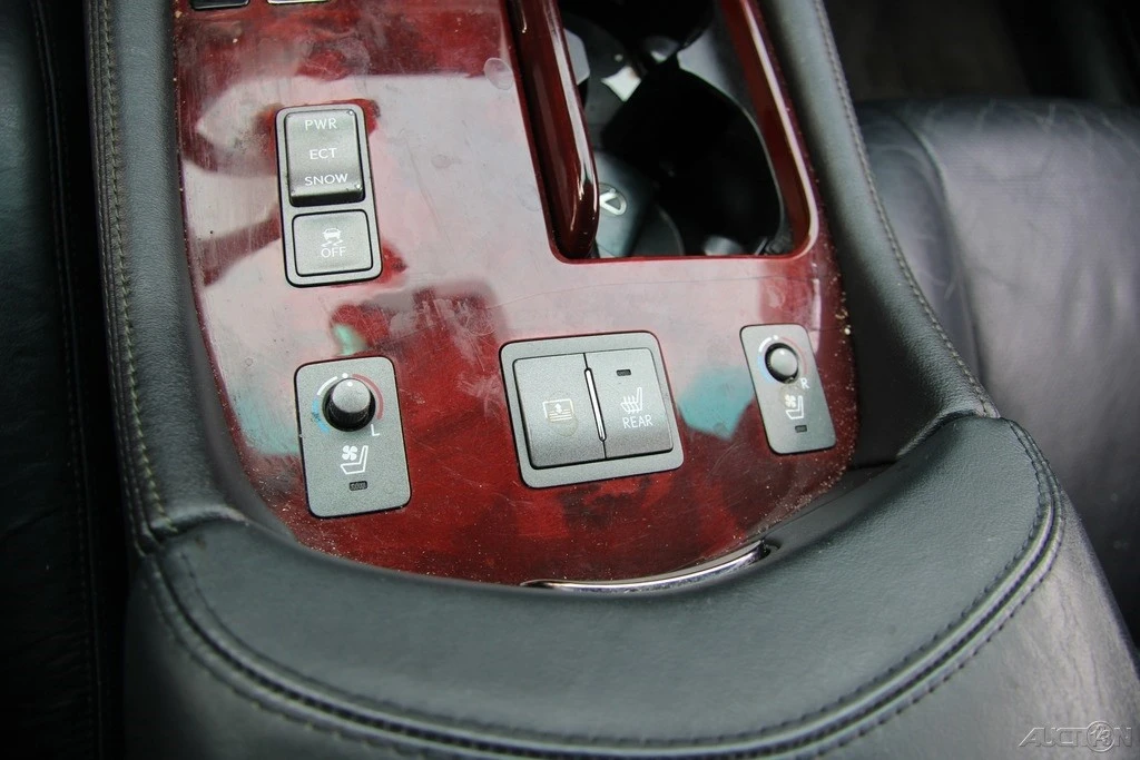 2009 Lexus LS 4th Gen - Image 20 of 21