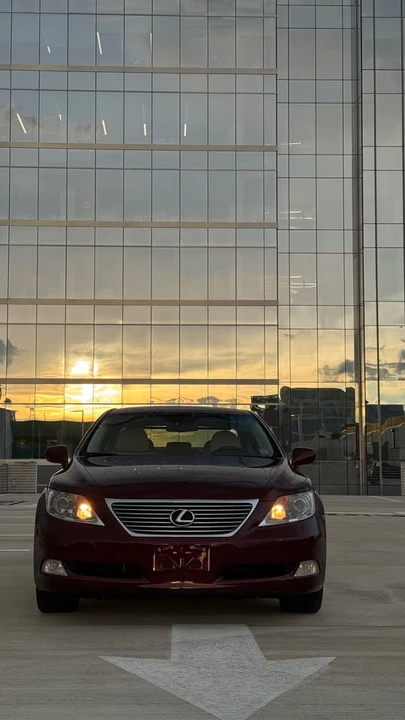 2009 Lexus LS 4th Gen - Image 5 of 15