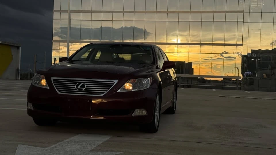 2009 Lexus LS 4th Gen - Image 7 of 15