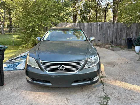2009 Lexus LS 400 Sedan 4D