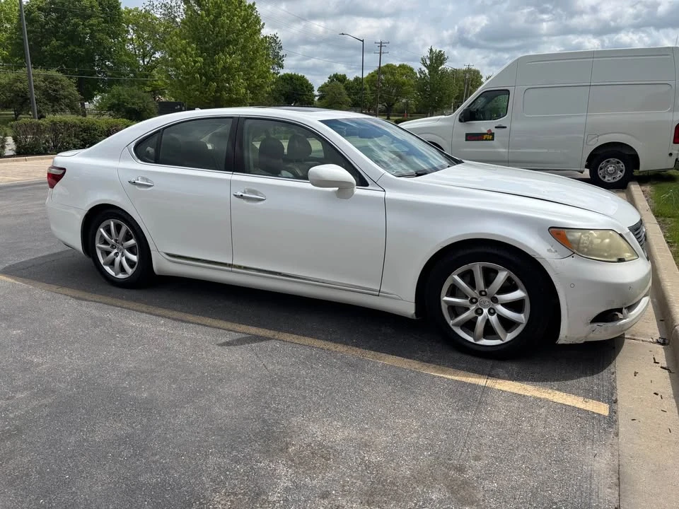 2009 Lexus LS 4th Gen - Image 7 of 7