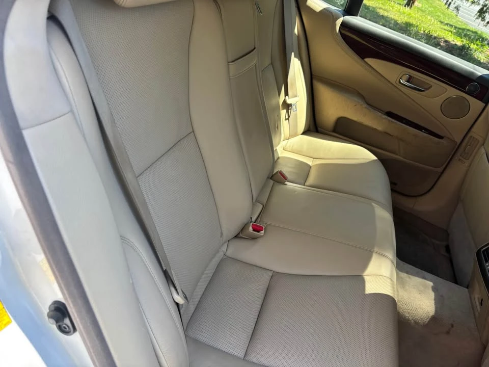 2009 Lexus LS 4th Gen - Image 8 of 8