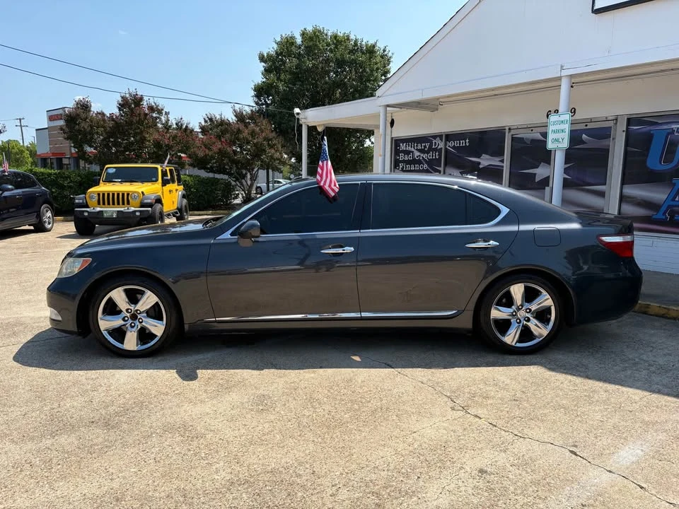 2009 Lexus LS 4th Gen - Image 3 of 16
