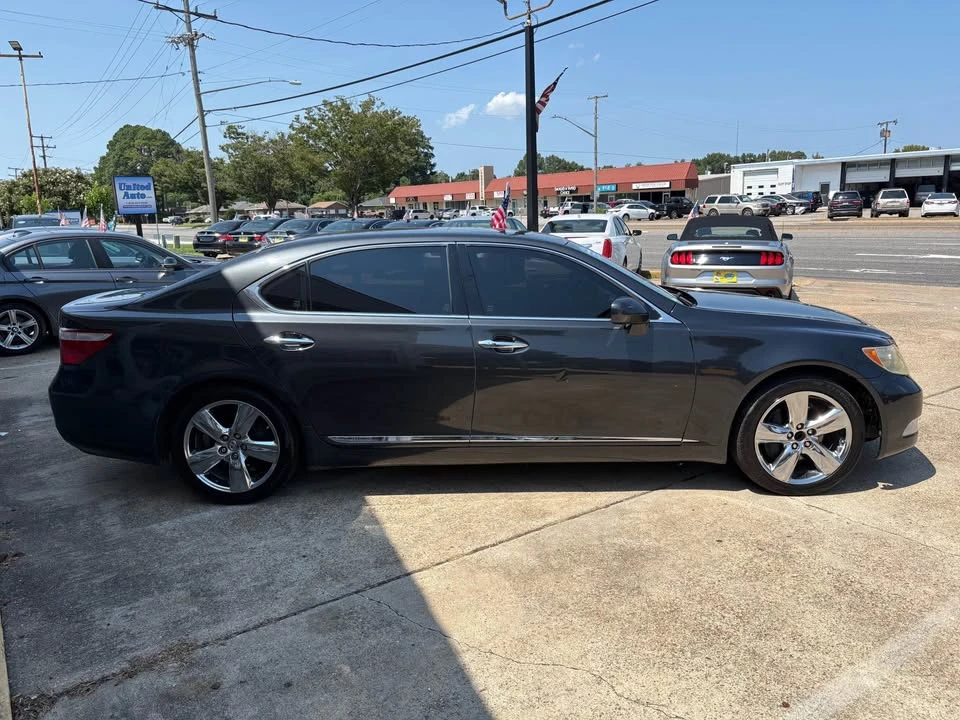 2009 Lexus LS 4th Gen - Image 7 of 16