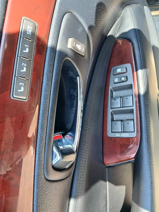 2009 Lexus LS 4th Gen - Image 6 of 20