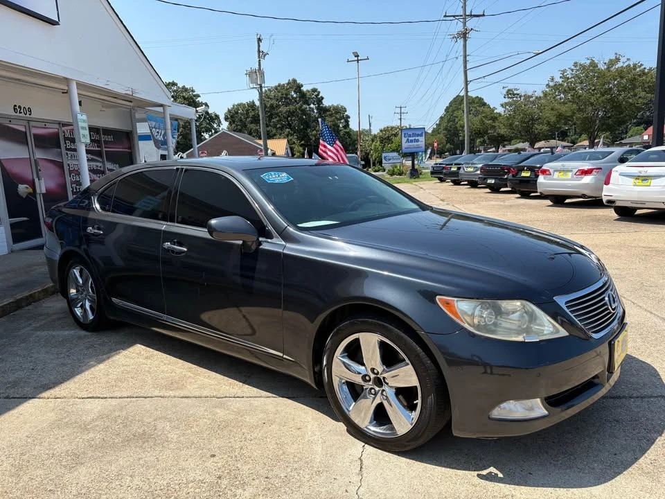 2009 Lexus LS 4th Gen - Image 8 of 16