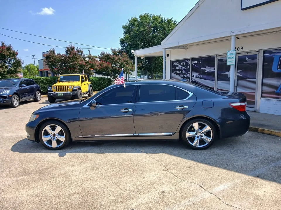 2009 Lexus LS 4th Gen - Image 5 of 20