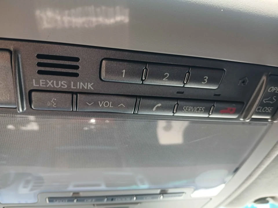 2009 Lexus LS 4th Gen - Image 14 of 20