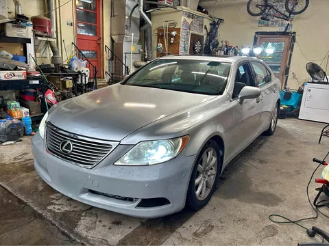2009 Lexus LS 460 L Sedan 4D
