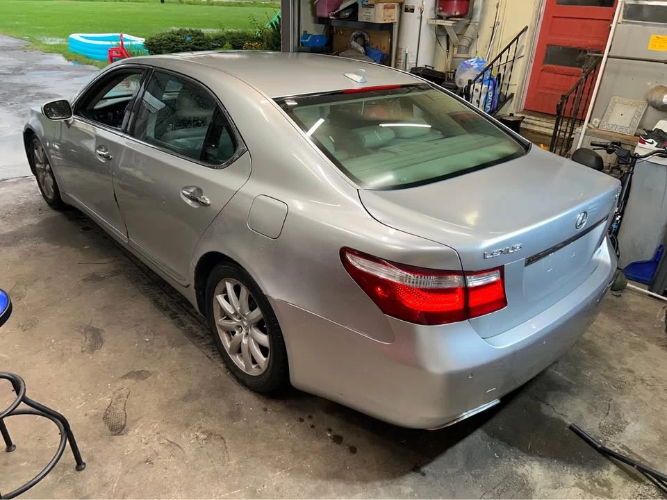 2009 Lexus LS 4th Gen - Image 4 of 5