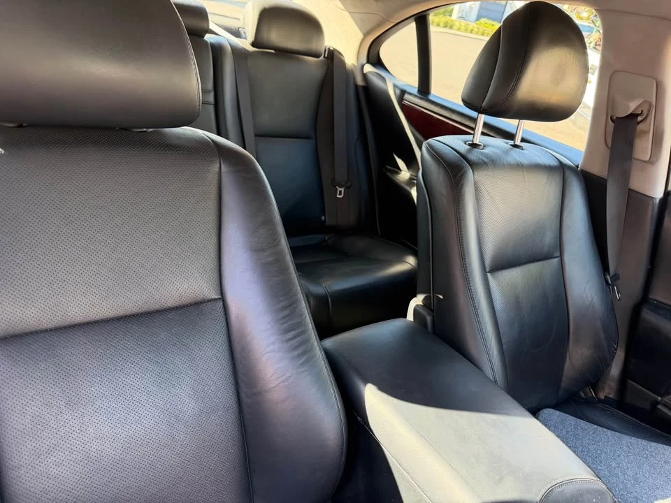 2009 Lexus LS 4th Gen - Image 6 of 14