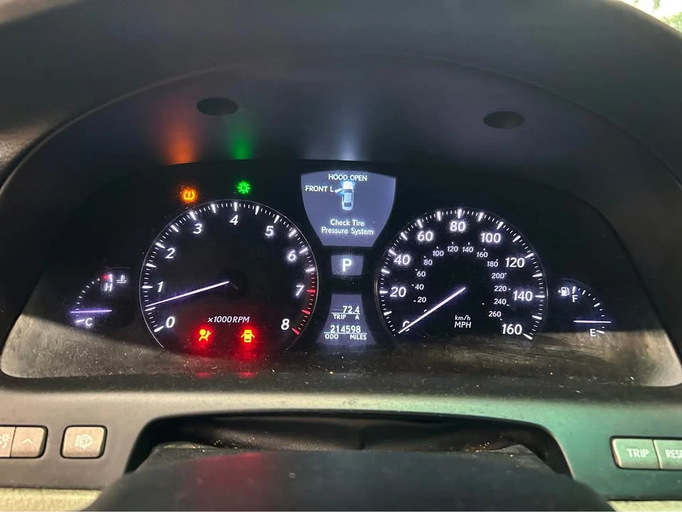 2009 Lexus LS 4th Gen - Image 5 of 5