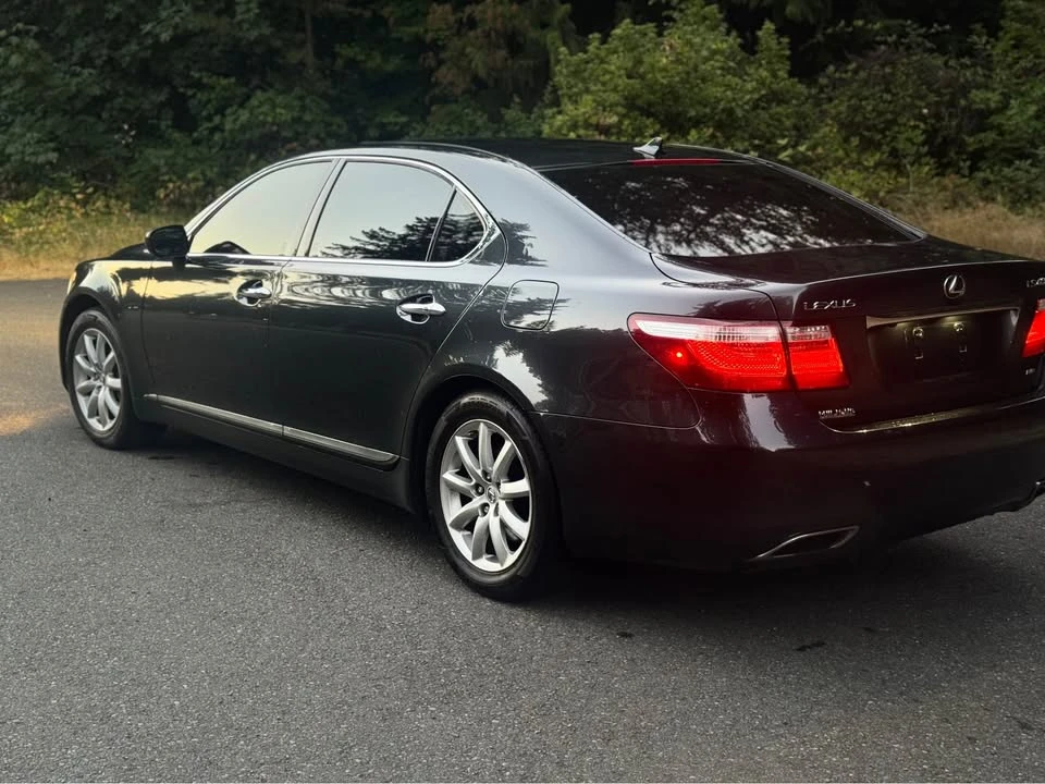 2009 Lexus LS 4th Gen - Image 16 of 20