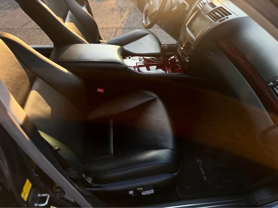 2009 Lexus LS 4th Gen - Image 7 of 20