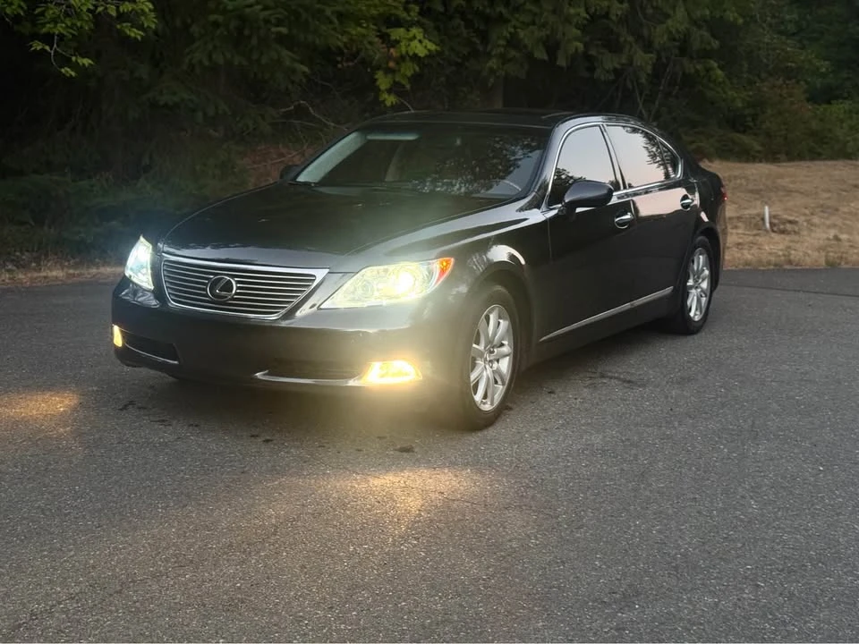 2009 Lexus LS 4th Gen - Image 15 of 20