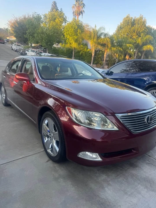 2009 Lexus LS 4th Gen - Image 2 of 4