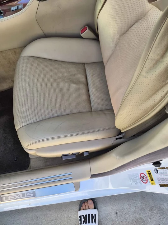2009 Lexus LS 4th Gen - Image 7 of 20
