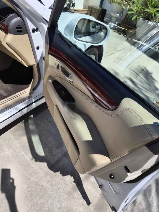 2009 Lexus LS 4th Gen - Image 11 of 20
