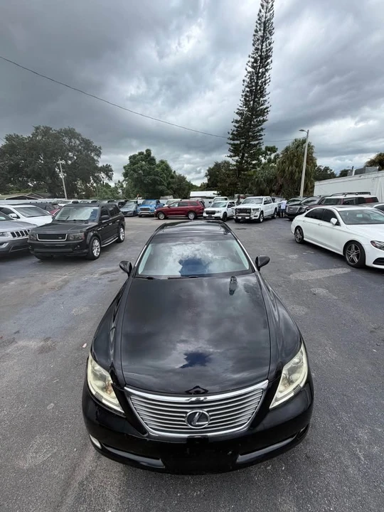 2009 Lexus LS 4th Gen - Image 16 of 17