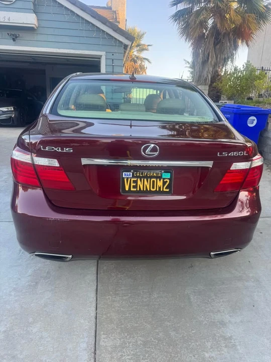 2009 Lexus LS 4th Gen - Image 4 of 4