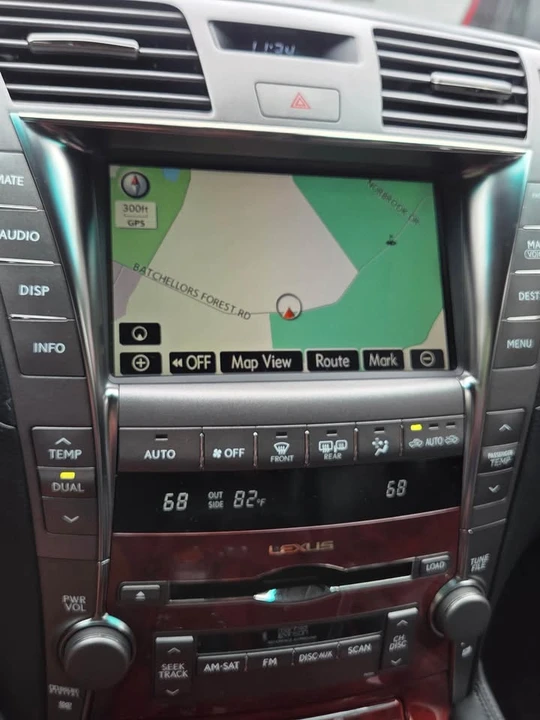 2009 Lexus LS 4th Gen - Image 13 of 14
