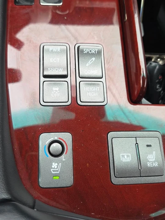 2009 Lexus LS 4th Gen - Image 14 of 14