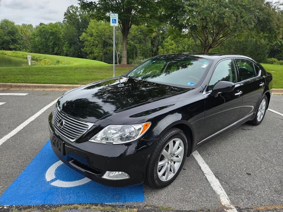 2009 Lexus LS 4th Gen - Image 4 of 14