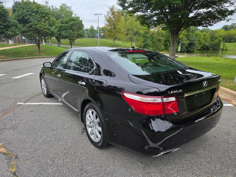 2009 Lexus LS 4th Gen - Image 5 of 14