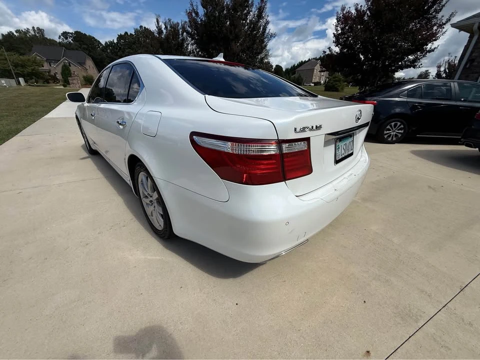 2009 Lexus LS 4th Gen - Image 4 of 20