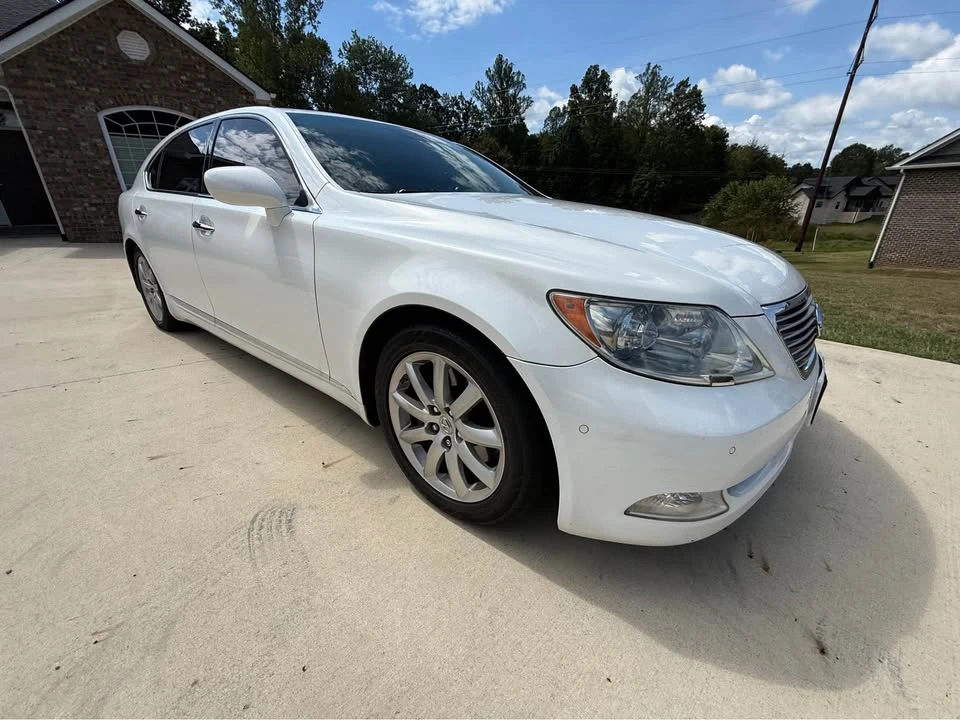2009 Lexus LS 4th Gen - Image 19 of 20