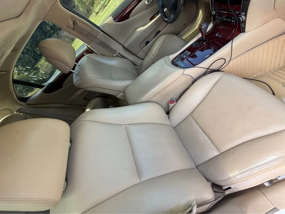 2009 Lexus LS 4th Gen - Image 15 of 20