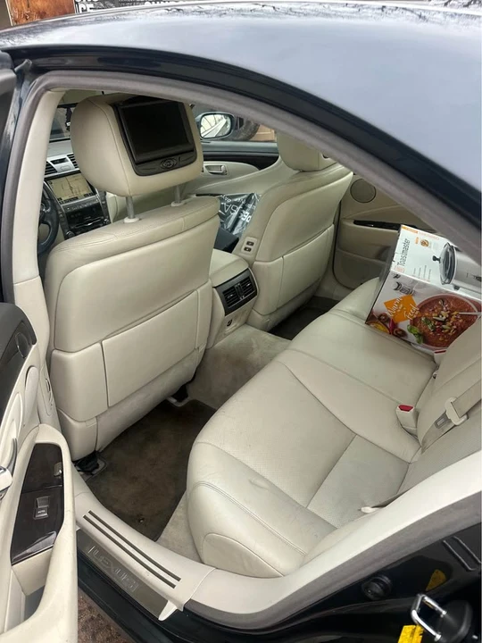 2009 Lexus LS 4th Gen - Image 4 of 6