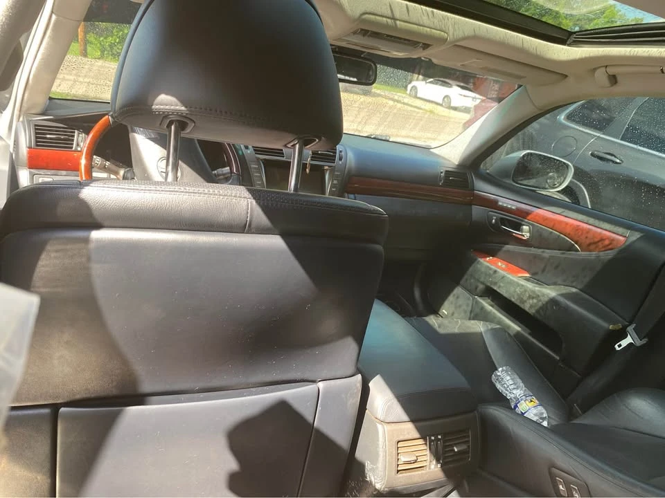 2009 Lexus LS 4th Gen - Image 9 of 11