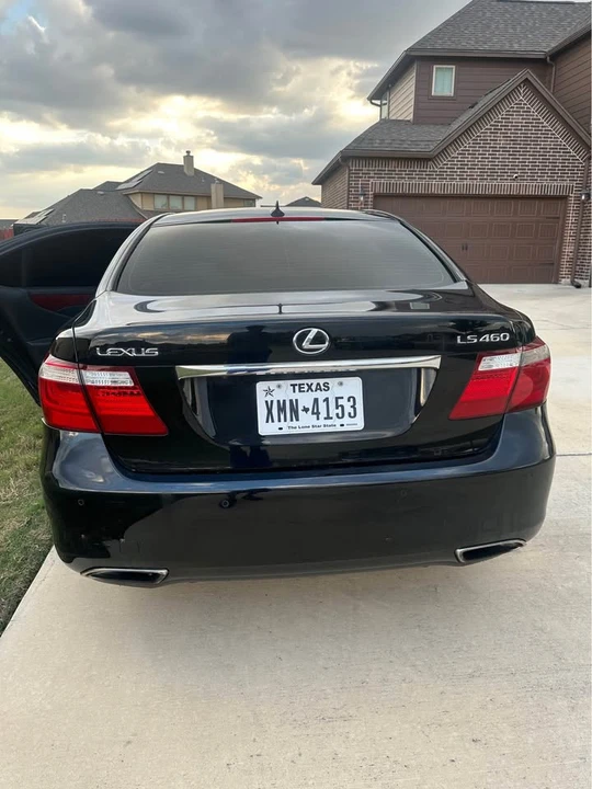2009 Lexus LS 4th Gen - Image 4 of 14
