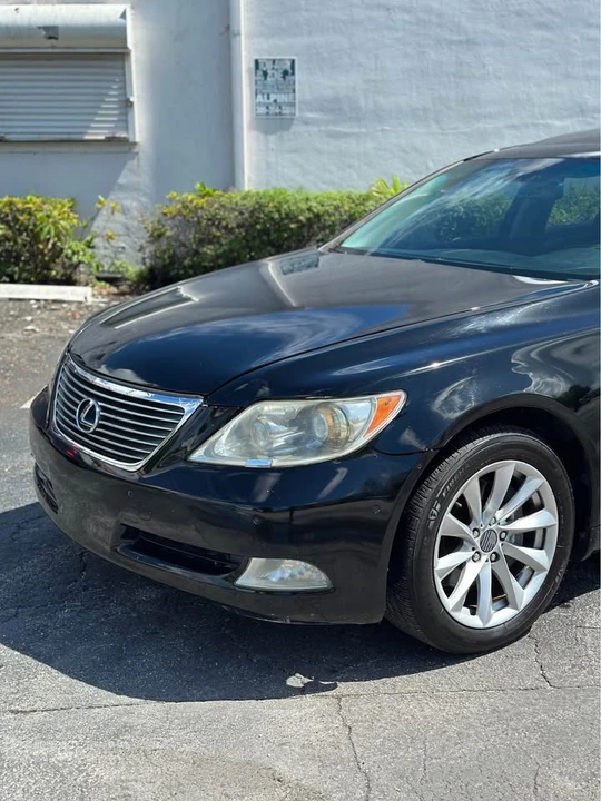 2009 Lexus LS 4th Gen - Image 2 of 17