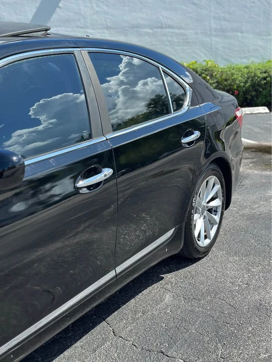 2009 Lexus LS 4th Gen - Image 3 of 17