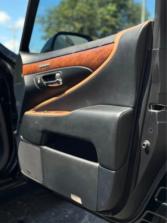 2009 Lexus LS 4th Gen - Image 14 of 17