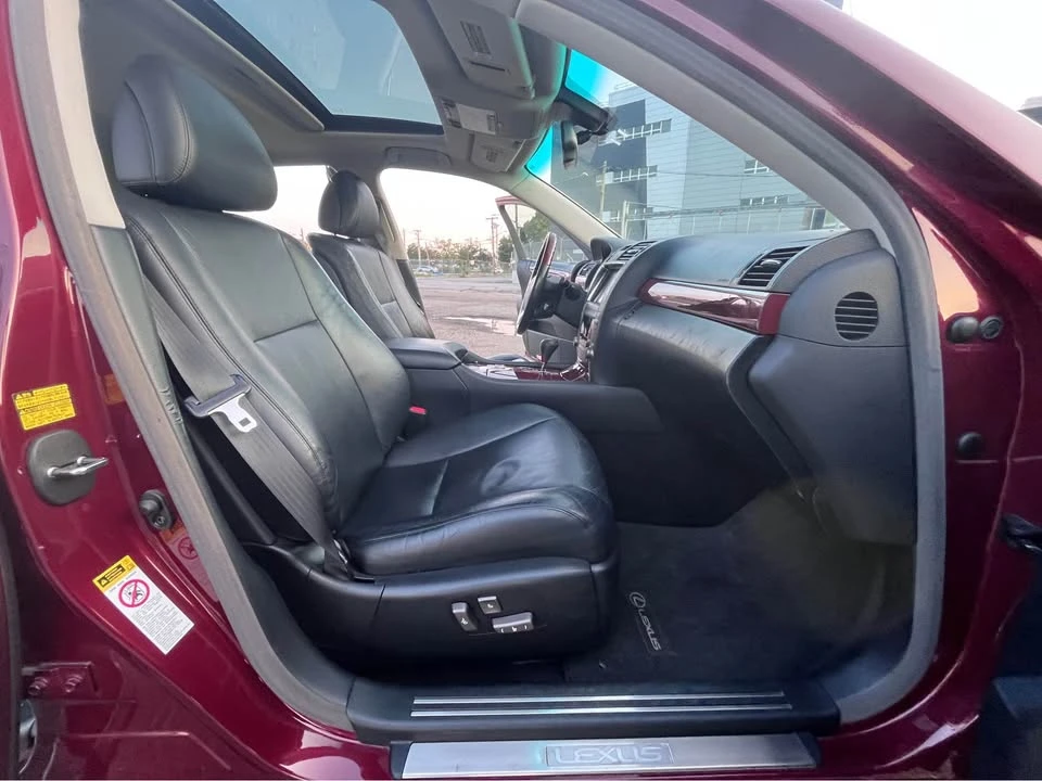 2009 Lexus LS 4th Gen - Image 13 of 20