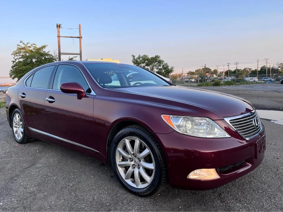 2009 Lexus LS 4th Gen - Image 8 of 20