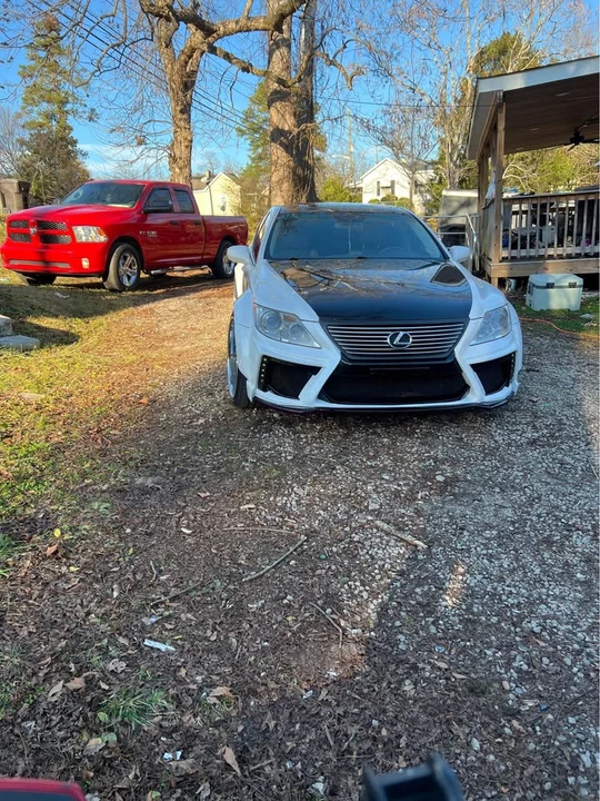 2009 Lexus LS 4th Gen - Image 4 of 12