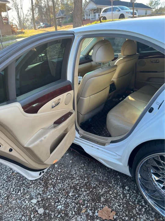 2009 Lexus LS 4th Gen - Image 12 of 12