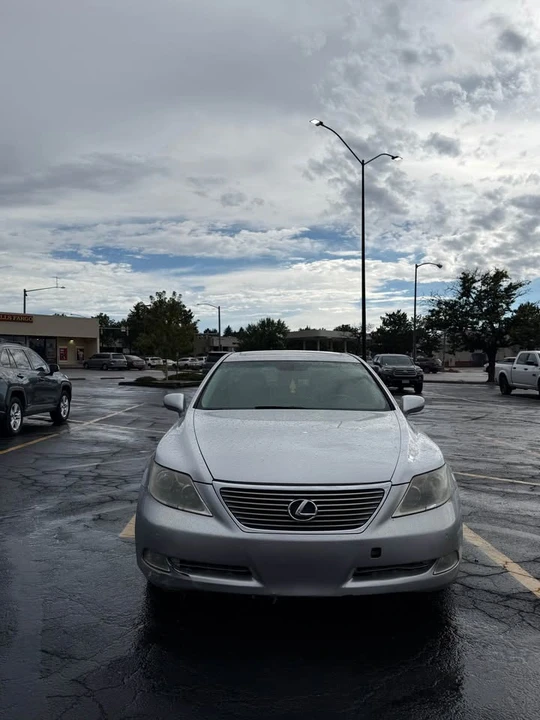 2009 Lexus LS 4th Gen - Image 2 of 12