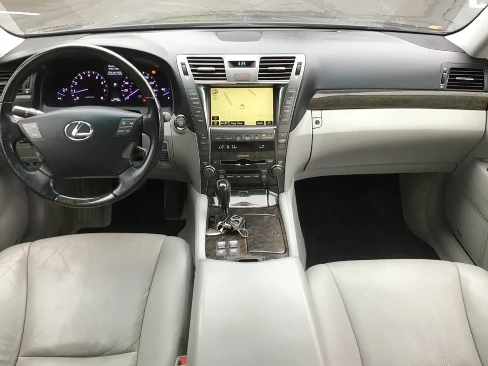 2009 Lexus LS 4th Gen - Image 16 of 19
