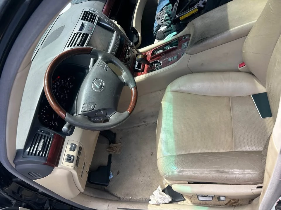 2009 Lexus LS 4th Gen - Image 5 of 5