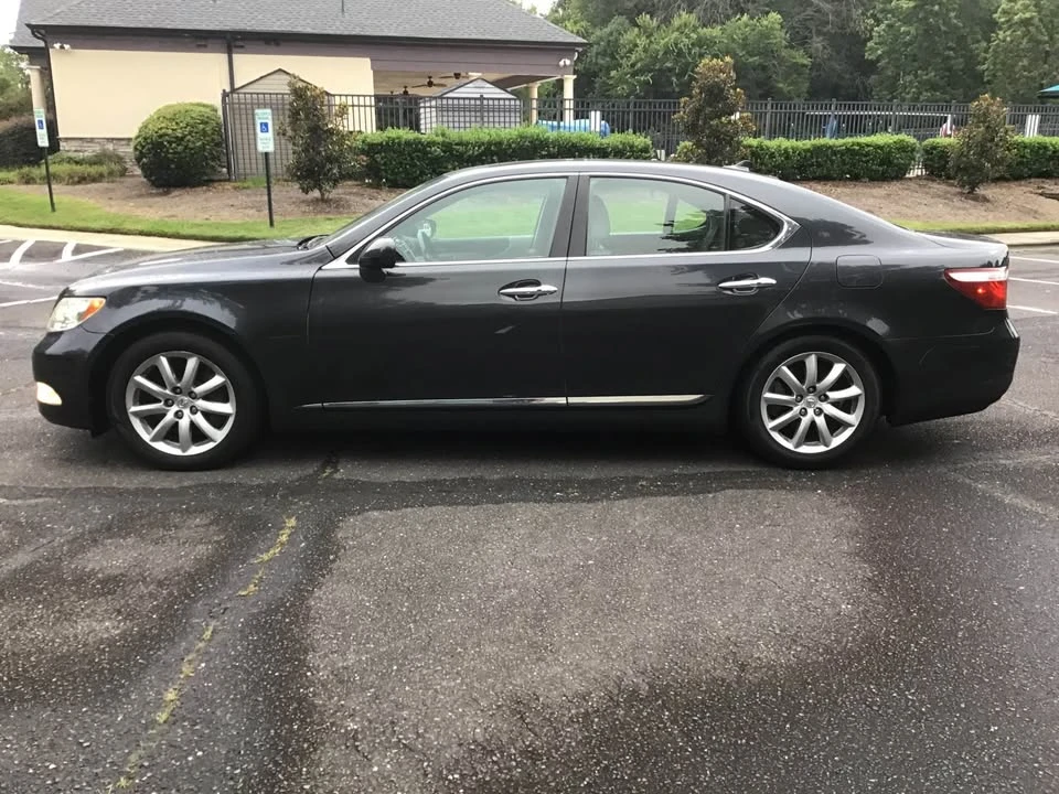 2009 Lexus LS 4th Gen - Image 4 of 19