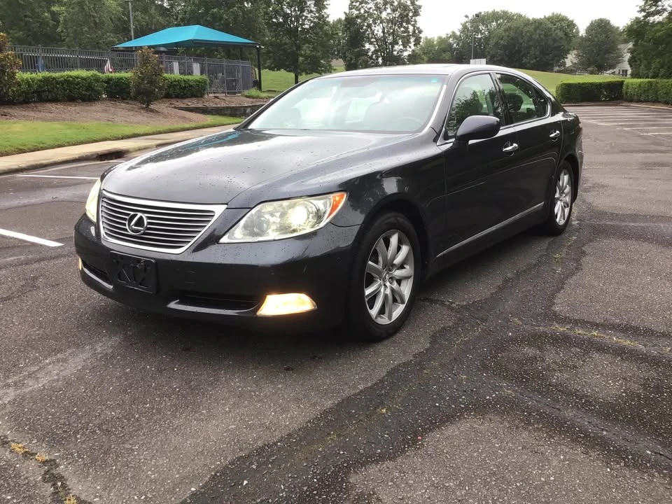 2009 Lexus LS 4th Gen - Image 3 of 19